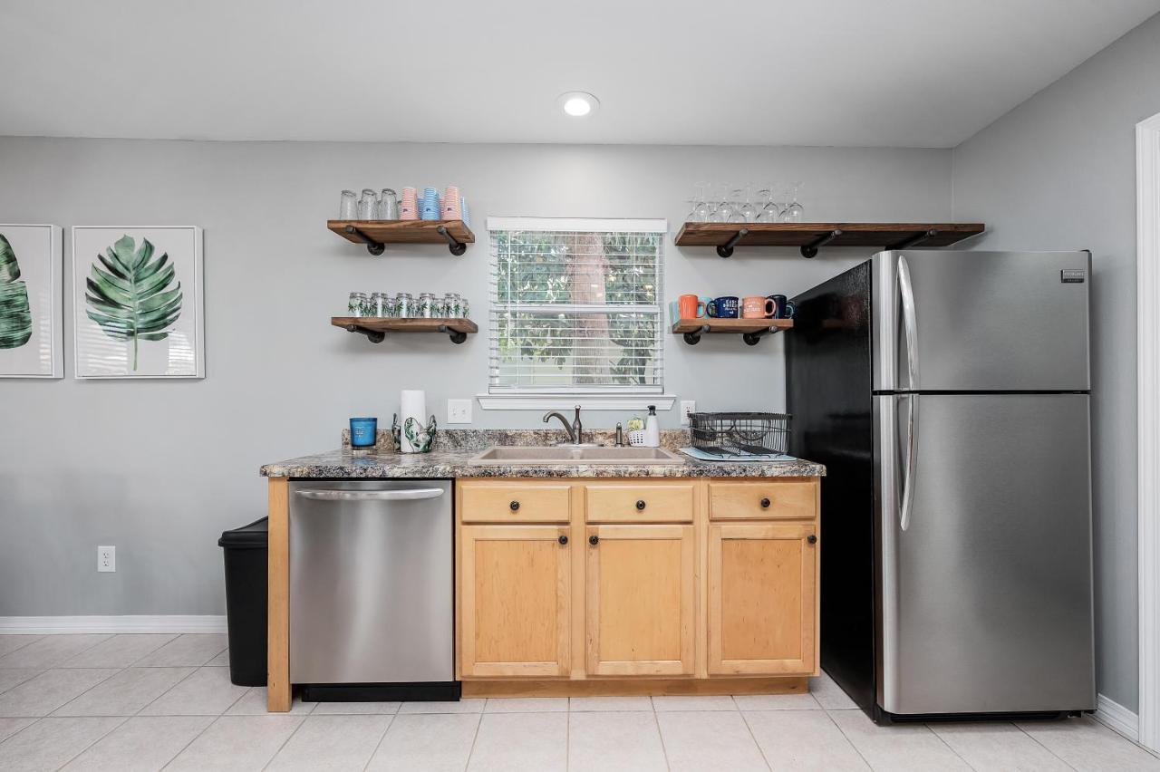 Private Beach Access, Fenced Yard & Pet Friendly, Pool, Cabana Life Beach House Destin Exteriör bild