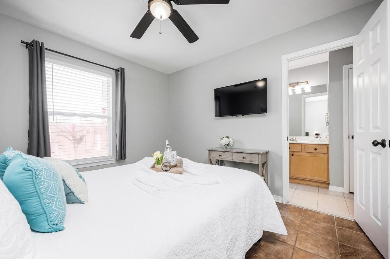Private Beach Access, Fenced Yard & Pet Friendly, Pool, Cabana Life Beach House Destin Exteriör bild