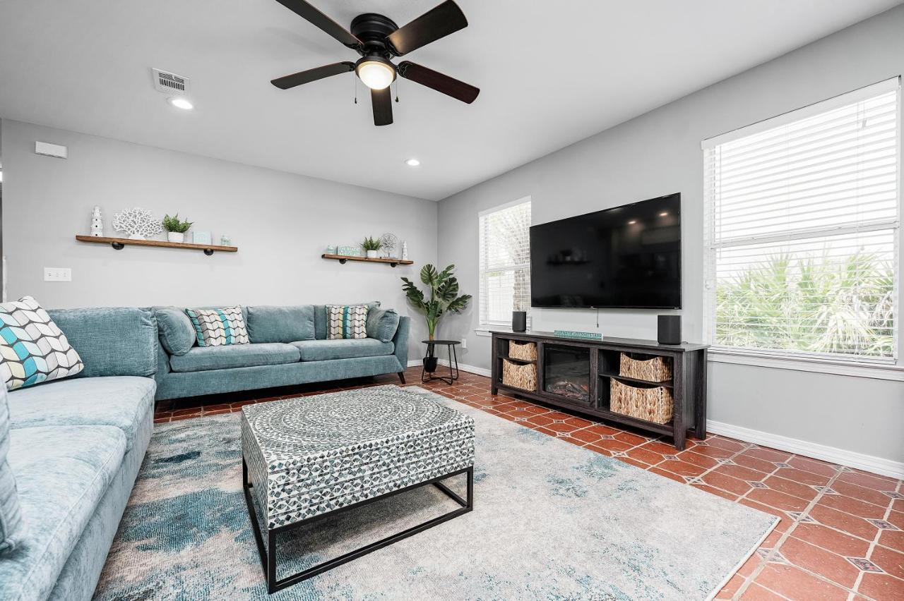 Private Beach Access, Fenced Yard & Pet Friendly, Pool, Cabana Life Beach House Destin Exteriör bild