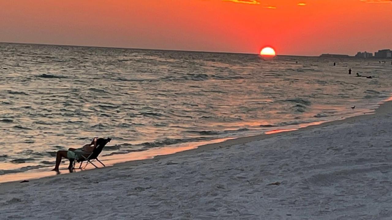 Private Beach Access, Fenced Yard & Pet Friendly, Pool, Cabana Life Beach House Destin Exteriör bild