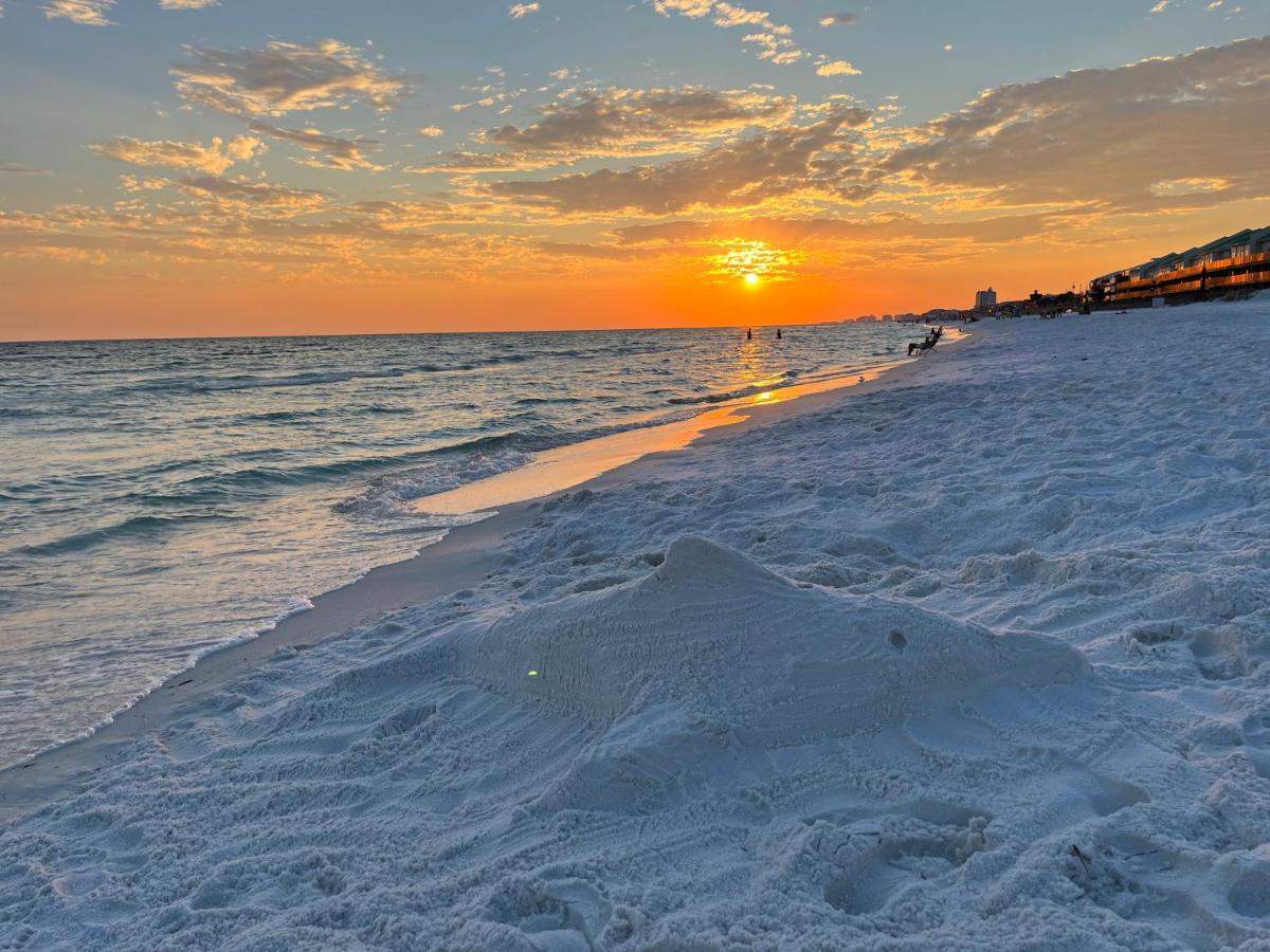 Private Beach Access, Fenced Yard & Pet Friendly, Pool, Cabana Life Beach House Destin Exteriör bild